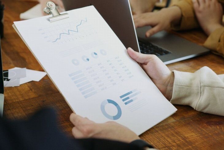 Plataforma de relatórios de dados: orientações práticas para PMEs
